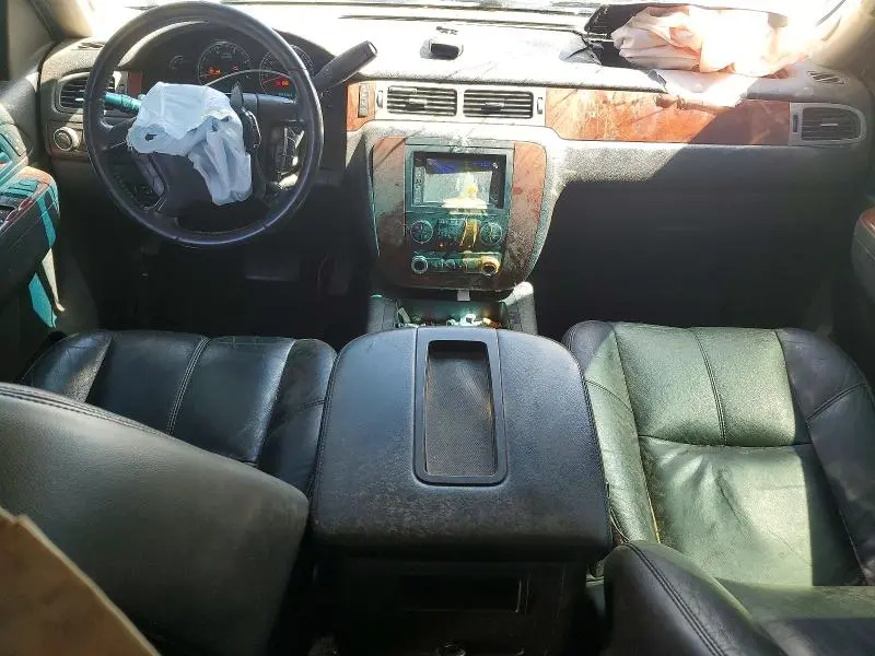 2011 CHEVROLET SILVERADO K2500 HEAVY DUTY LTZ  