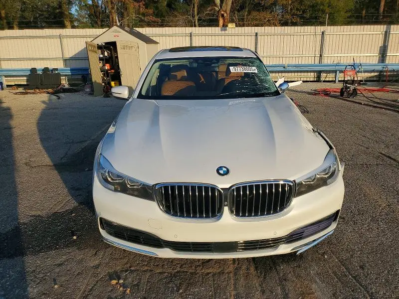 2016 BMW 740 I  