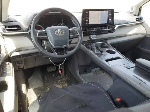 2021 TOYOTA SIENNA LIMITED  