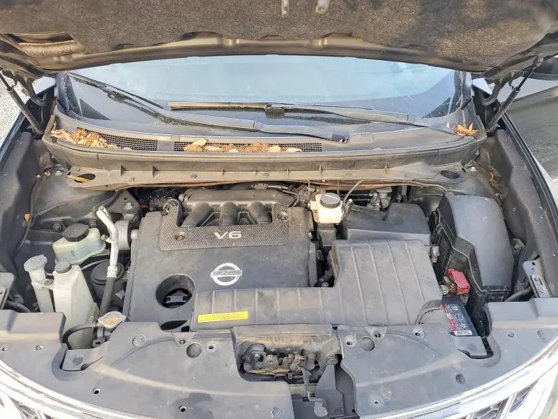 2011 NISSAN MURANO S  