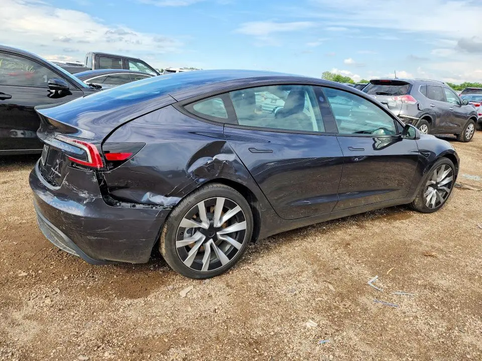 2024 TESLA MODEL 3   