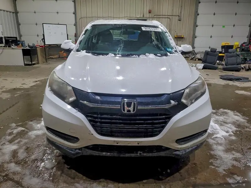 2017 HONDA HR-V LX  