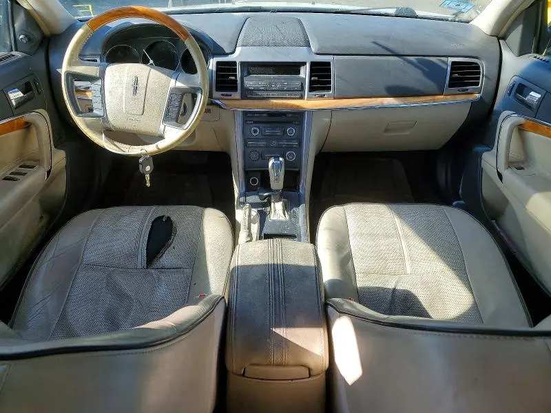 2011 LINCOLN MKZ   