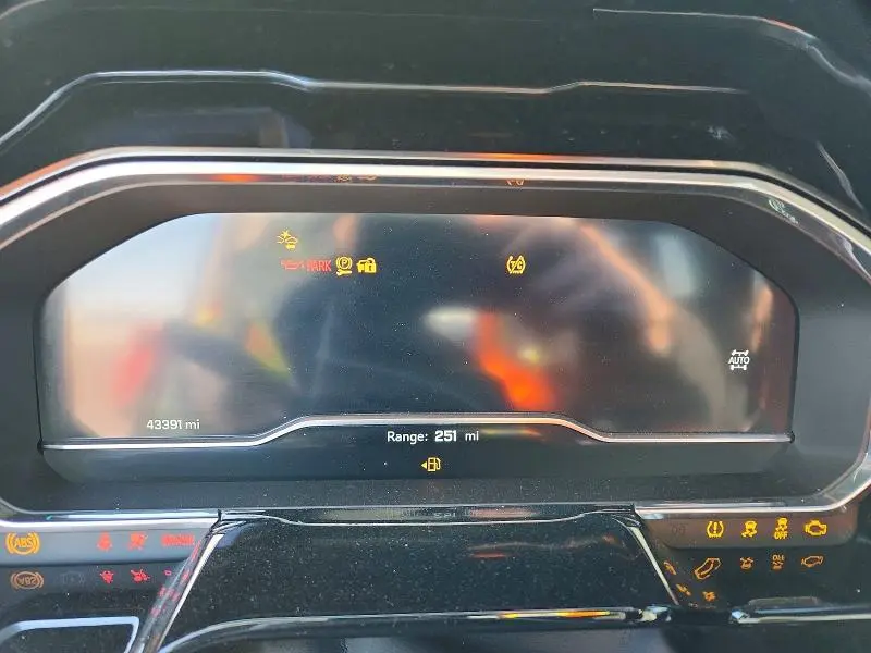 2023 CHEVROLET SILVERADO K1500 LTZ  