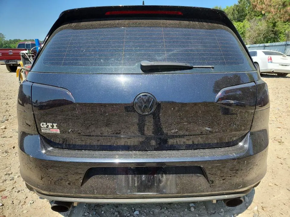 2015 VOLKSWAGEN GTI   