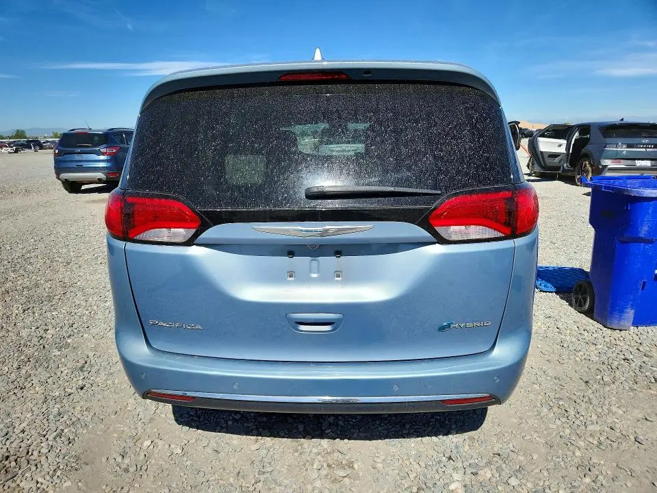 2017 CHRYSLER PACIFICA EHYBRID PLATINUM  