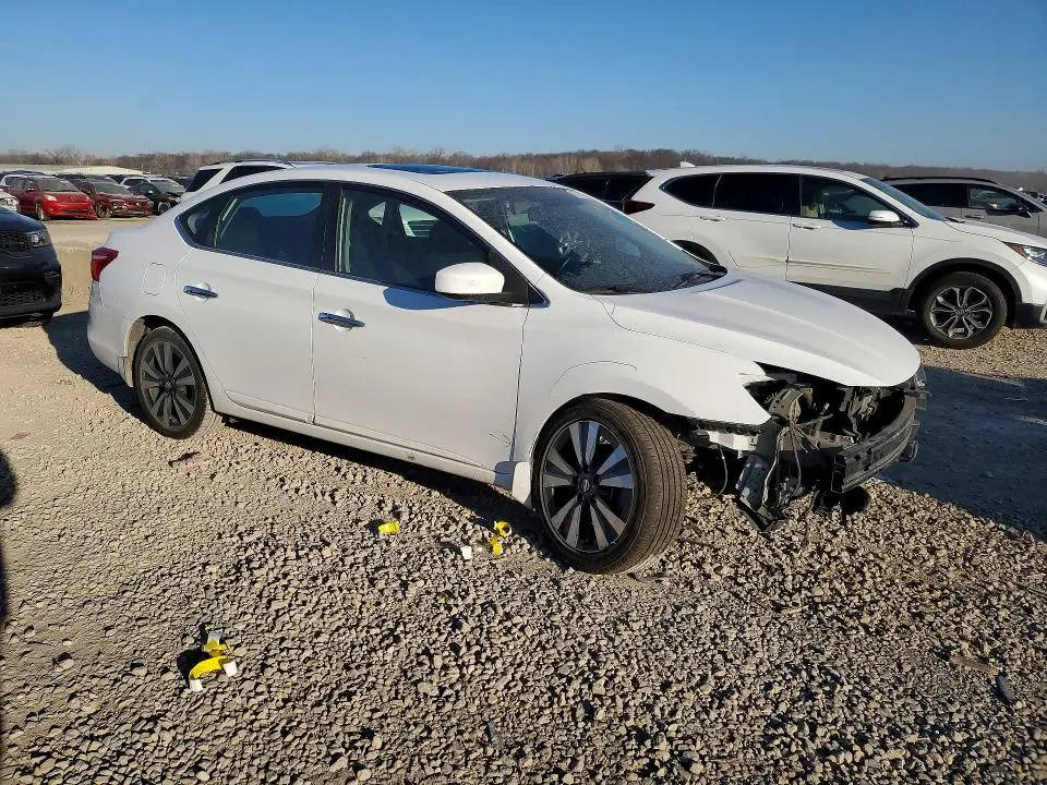 2019 NISSAN SENTRA SV  
