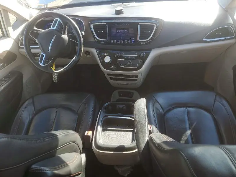 2017 CHRYSLER PACIFICA TOURING L  