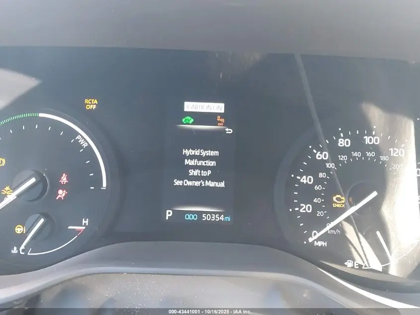 2022 TOYOTA SIENNA LE