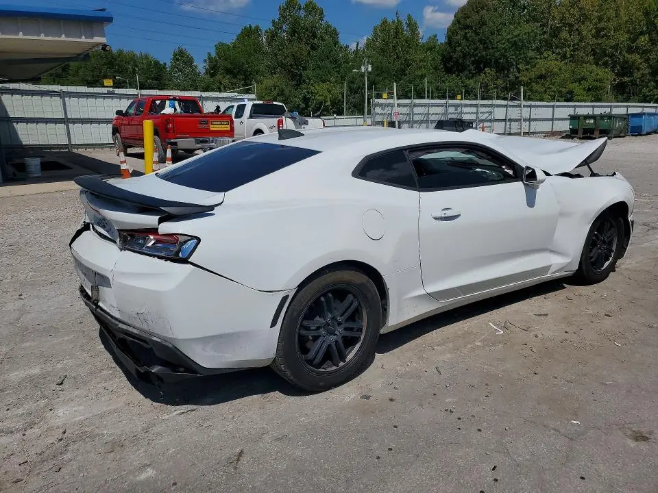 2016 CHEVROLET CAMARO LT  