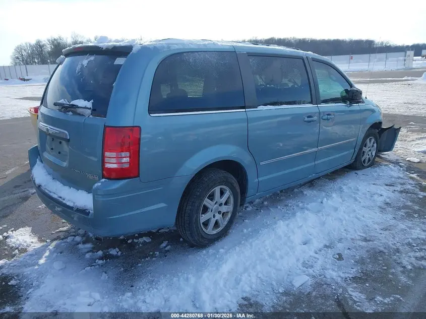 2010 CHRYSLER TOWN & COUNTRY TOURING