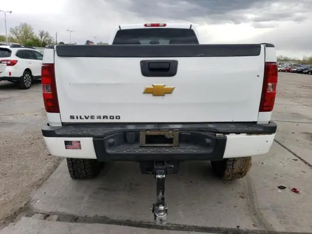2011 CHEVROLET SILVERADO K2500 HEAVY DUTY LT  