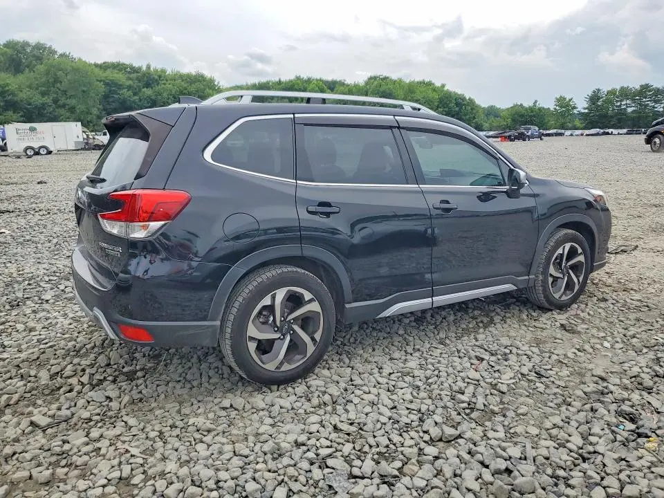 2022 SUBARU FORESTER TOURING  