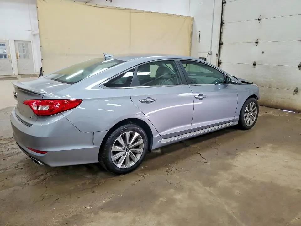 2015 HYUNDAI SONATA SPORT  