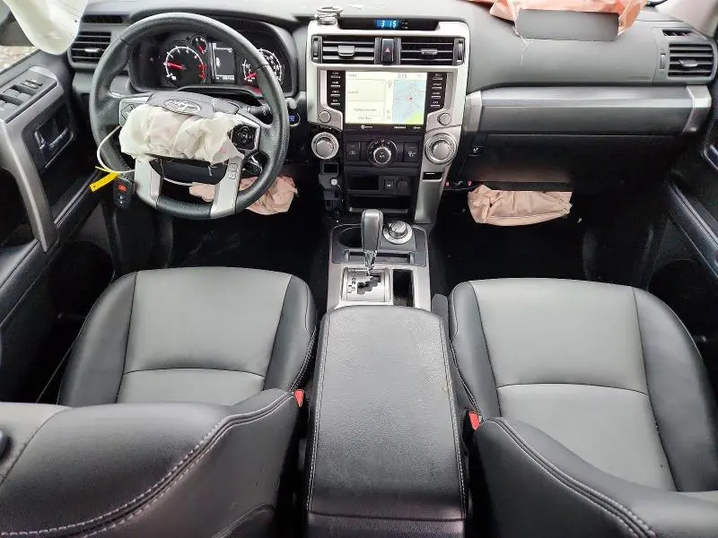 2024 TOYOTA 4RUNNER SR5/SR5 PREMIUM  
