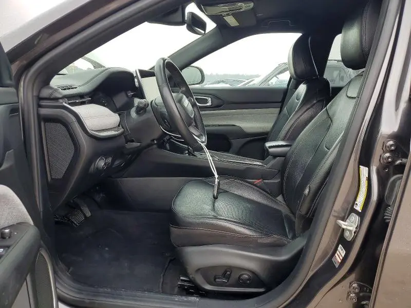 2023 JEEP COMPASS LATITUDE LUX  