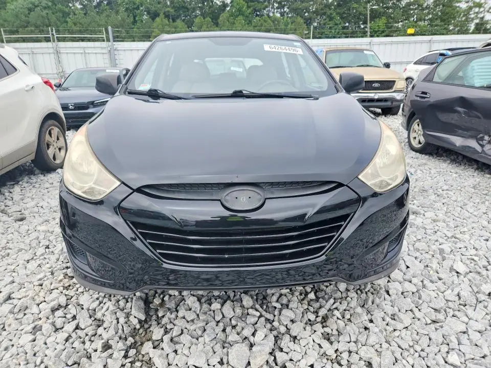 2010 HYUNDAI TUCSON GLS  
