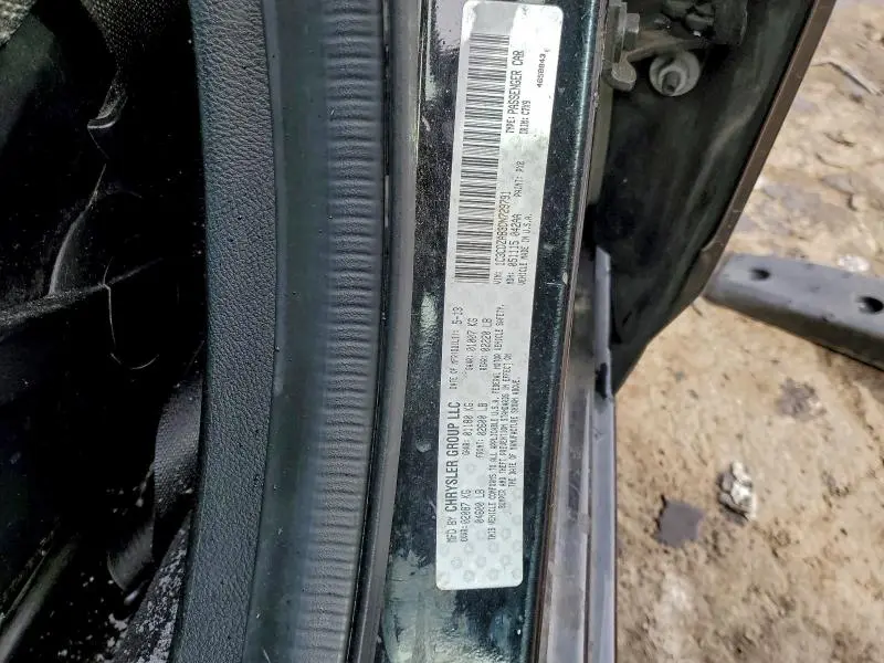 2013 DODGE AVENGER SE  