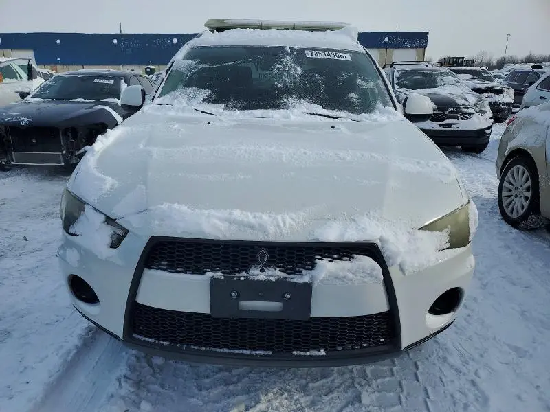 2012 MITSUBISHI OUTLANDER ES  