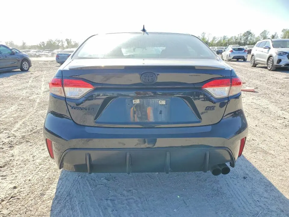 2024 TOYOTA COROLLA SE  