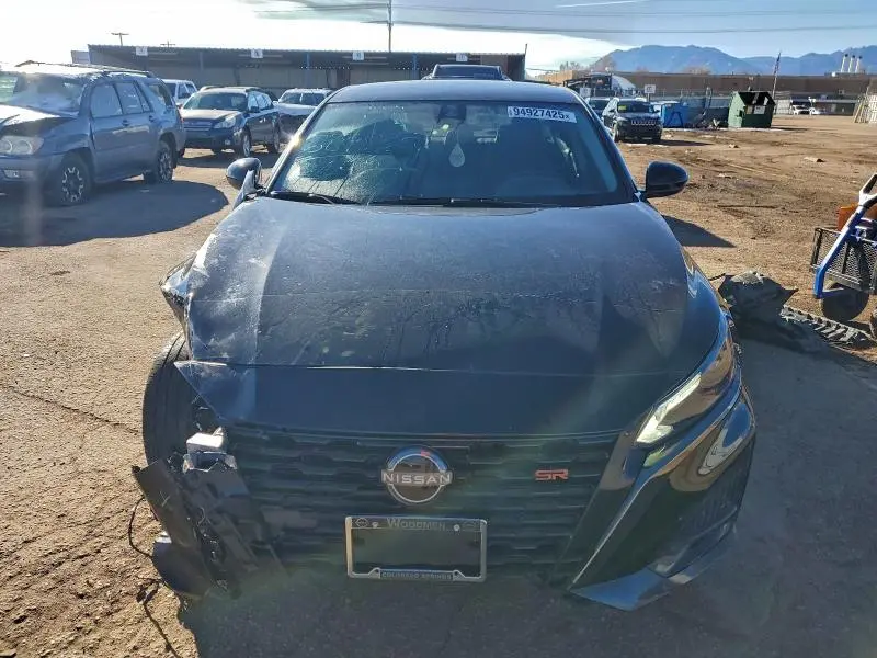 2024 NISSAN ALTIMA SR  
