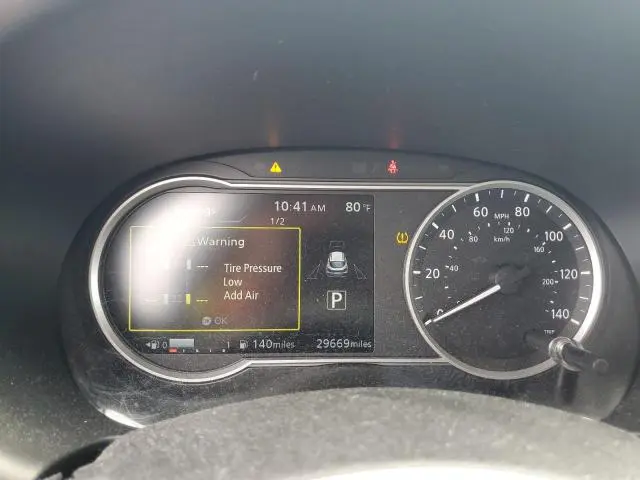 2018 NISSAN KICKS S  