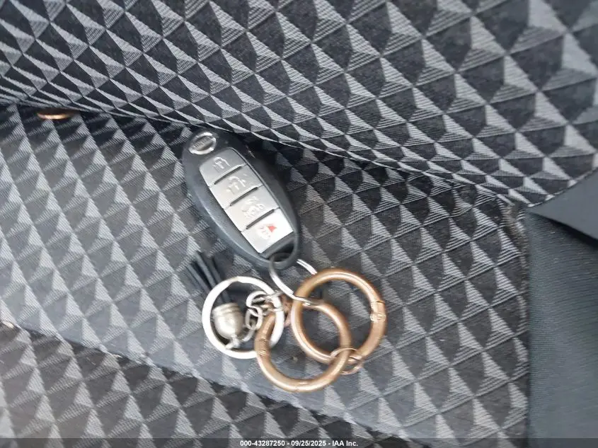 2021 NISSAN VERSA S XTRONIC CVT