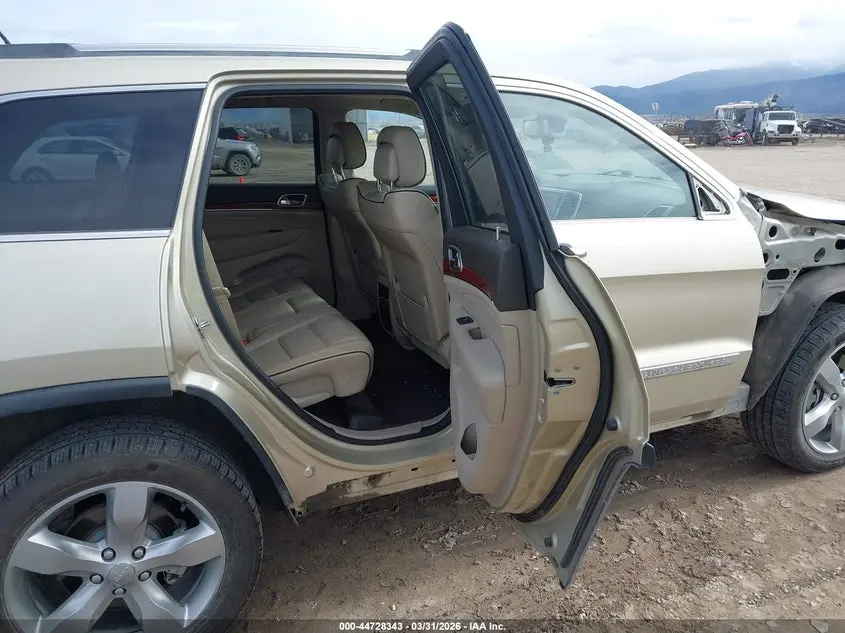 2011 JEEP GRAND CHEROKEE OVERLAND