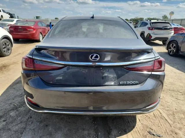 2022 LEXUS ES 300H BASE  