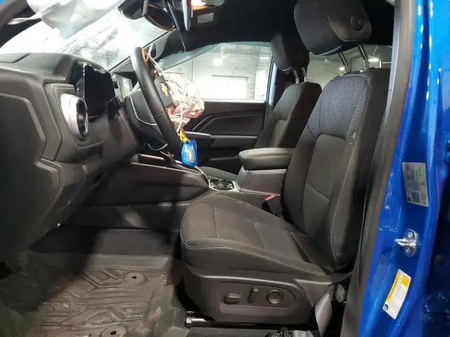 2023 CHEVROLET COLORADO LT  