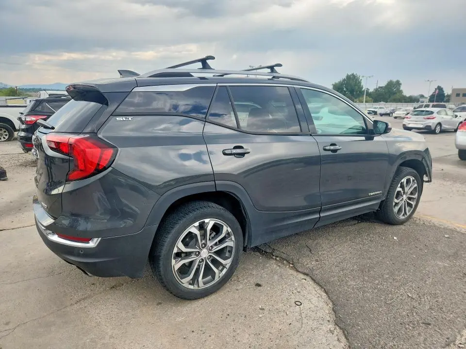 2018 GMC TERRAIN SLT  
