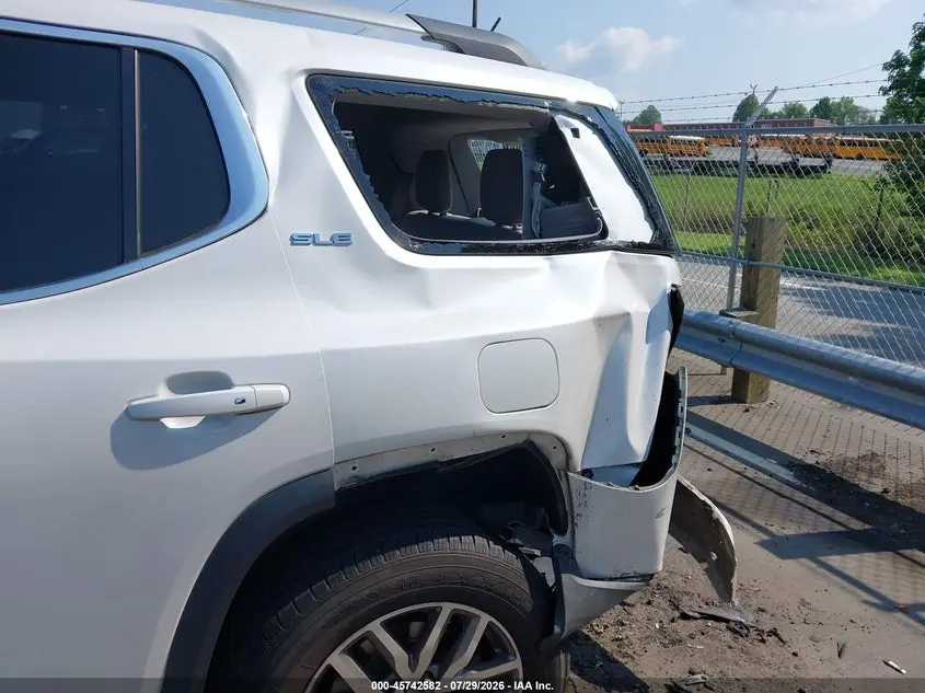2018 GMC ACADIA SLE-2