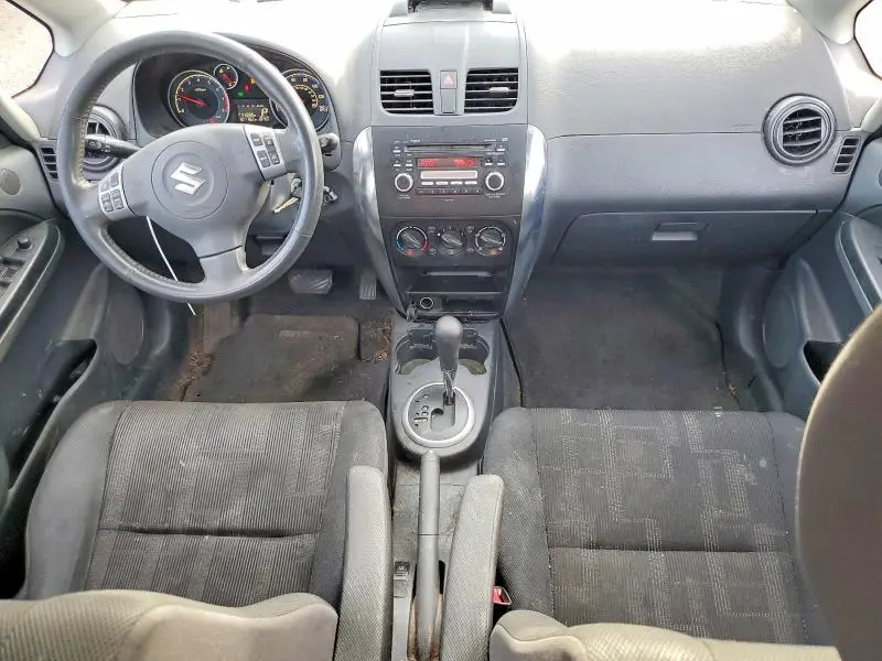 2010 SUZUKI SX4   