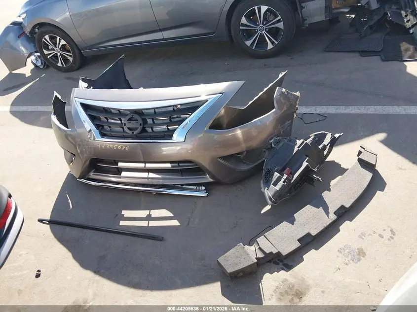 2017 NISSAN VERSA 1.6 S+