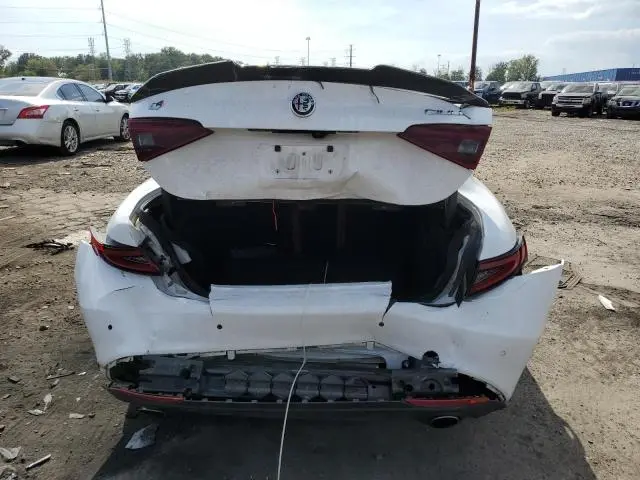 2020 ALFA ROMEO GIULIA   