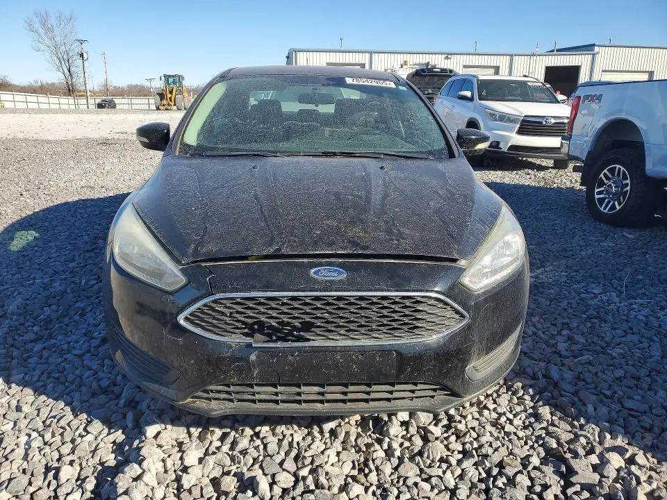 2016 FORD FOCUS SE  