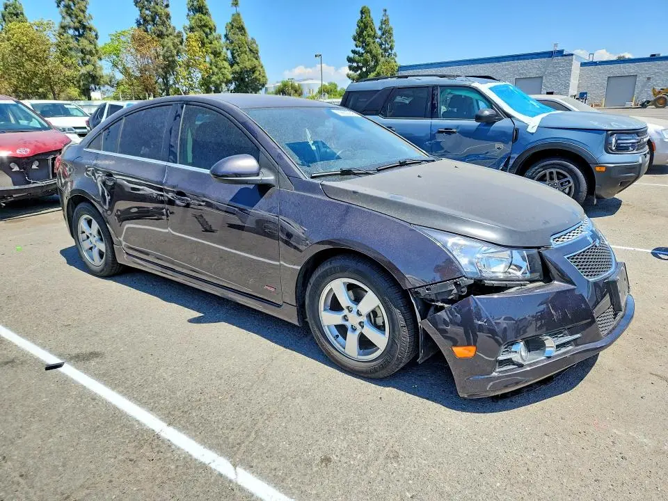 2014 CHEVROLET CRUZE LT  
