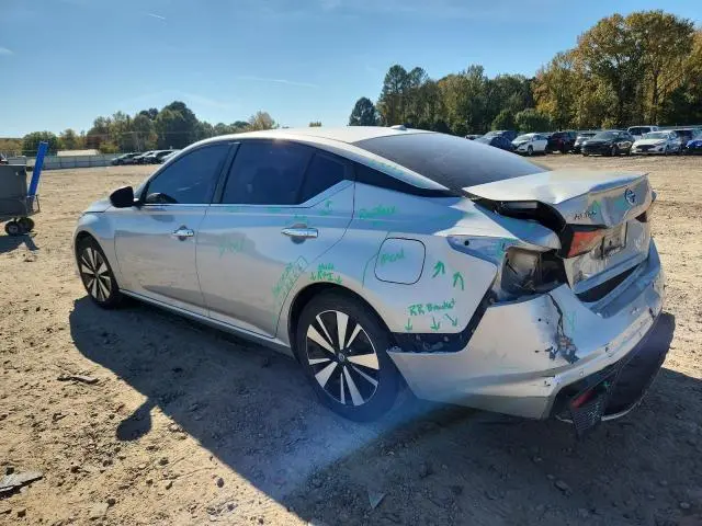 2021 NISSAN ALTIMA SV  