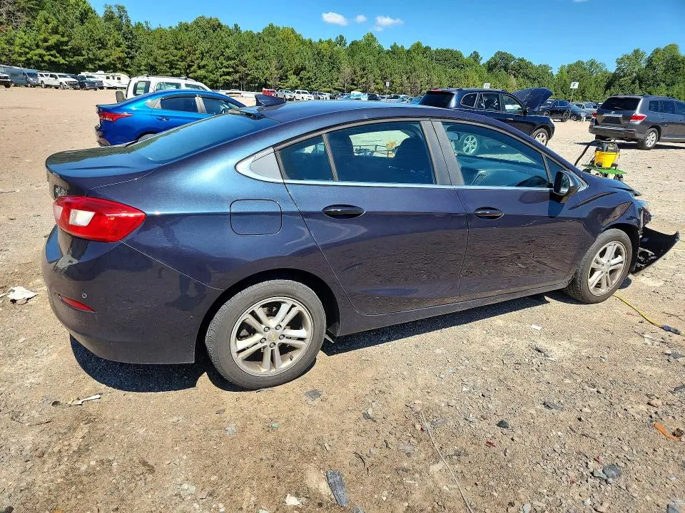 2016 CHEVROLET CRUZE LT  
