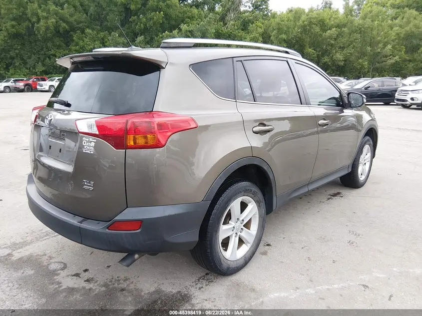 2014 TOYOTA RAV4 XLE
