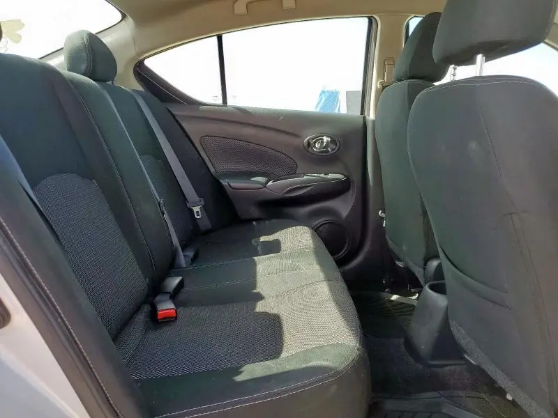 2019 NISSAN VERSA S  