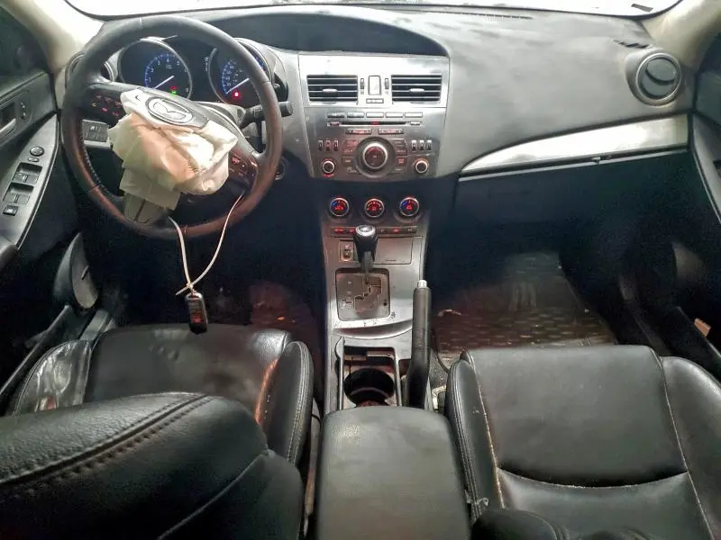 2013 MAZDA 3 I  