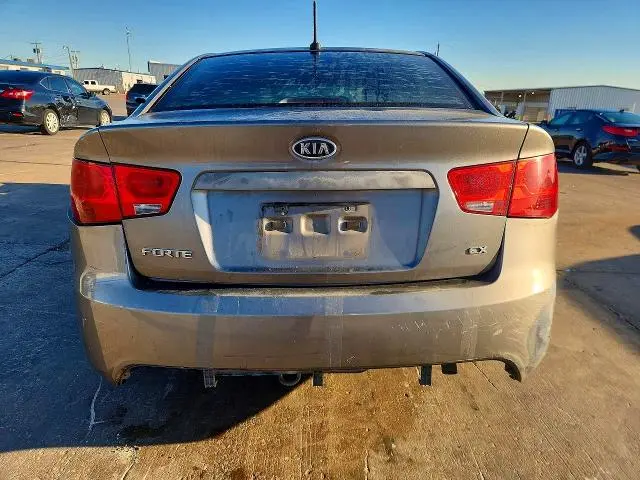 2010 KIA FORTE EX  