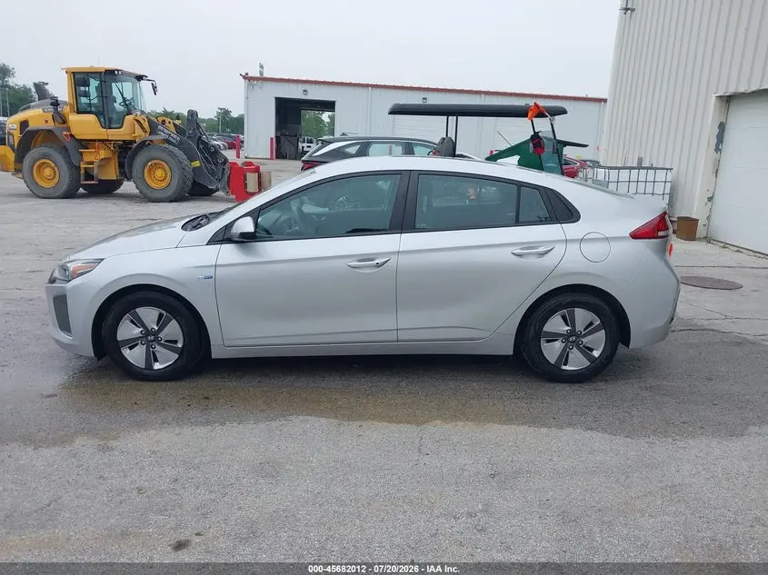 2019 HYUNDAI IONIQ HYBRID BLUE