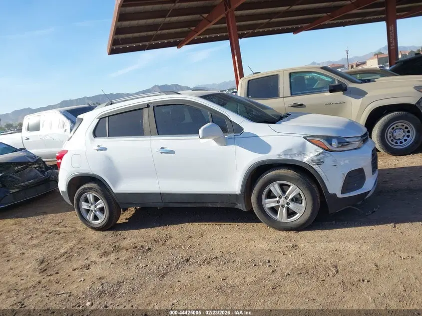 2017 CHEVROLET TRAX LT
