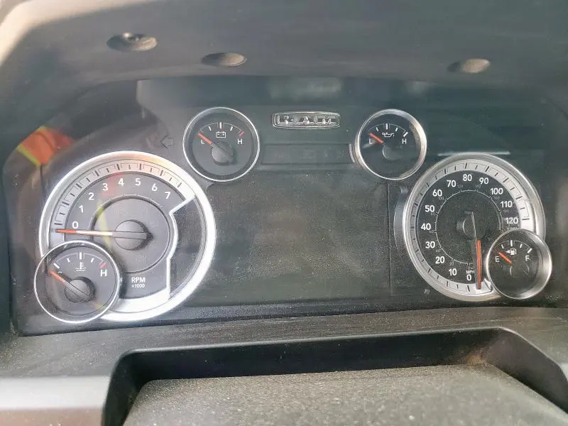 2017 RAM 1500 SLT