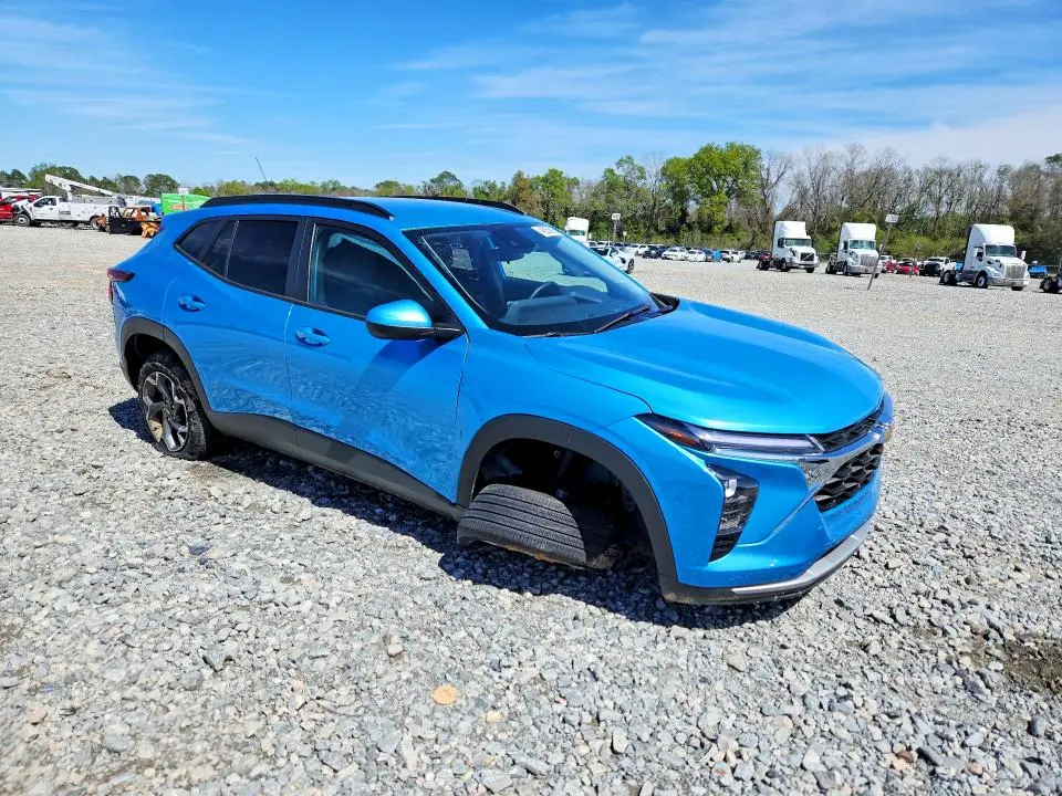 2025 CHEVROLET TRAX 1LT  