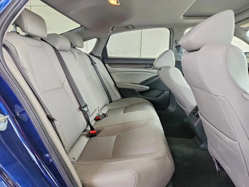 2020 HONDA ACCORD TOURING HYBRID  
