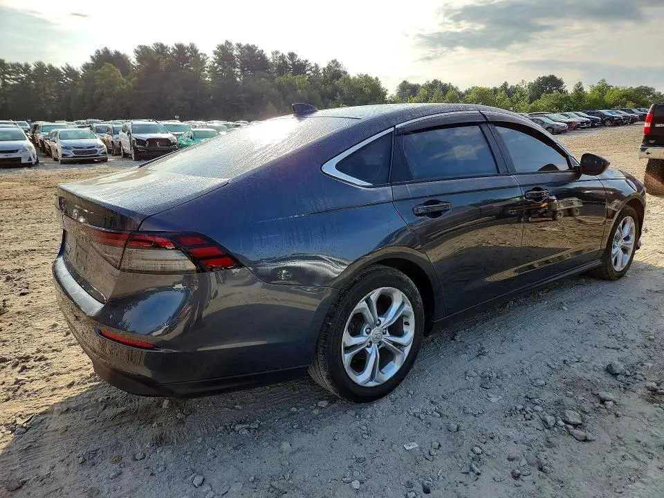 2024 HONDA ACCORD LX  