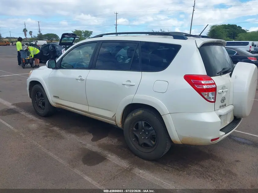 2011 TOYOTA RAV4 LIMITED